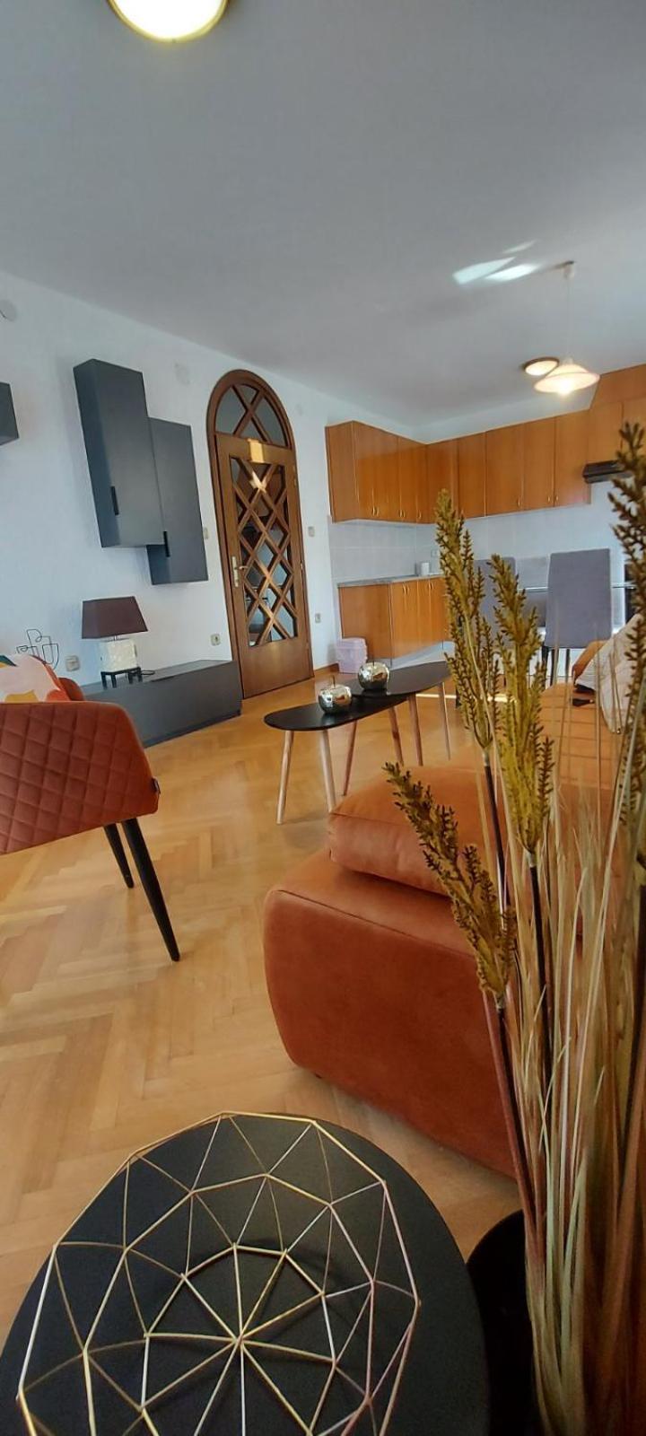 Apartments Fugosic Punat Exterior photo